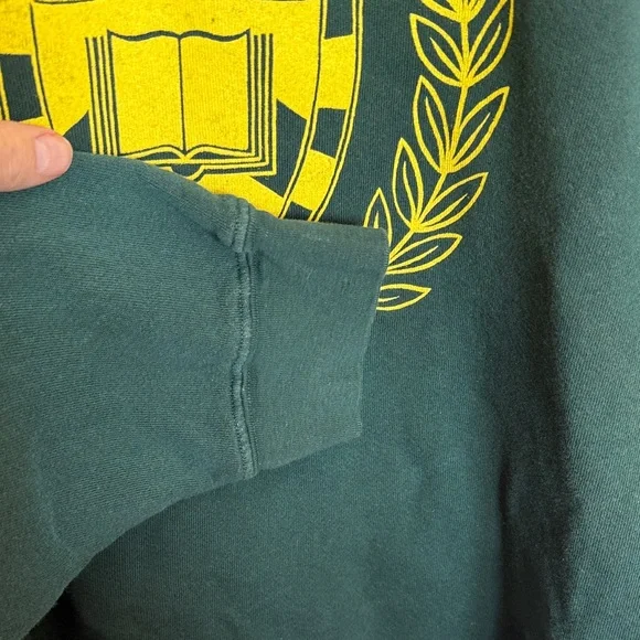 Daydreamer Green Oxford Crest Sweatshirt - Picture 7 of 8